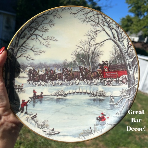An American Tradition Budweiser Clydesdales Plate by Susan
Renae Sampson - Picture 1 of 8